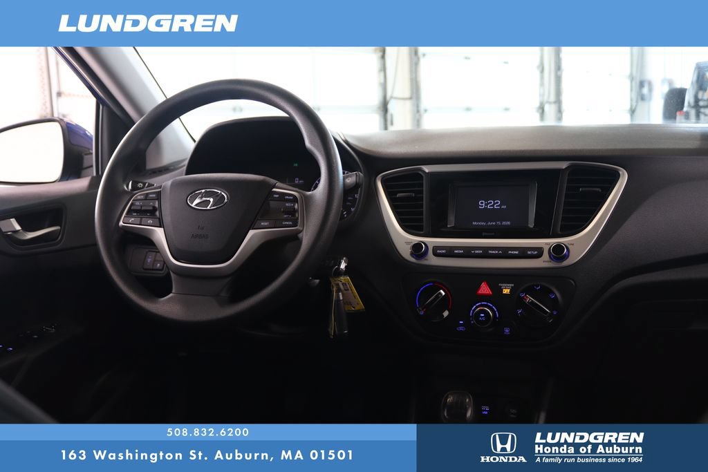 Used 2021 Hyundai Accent SE FWD image 4