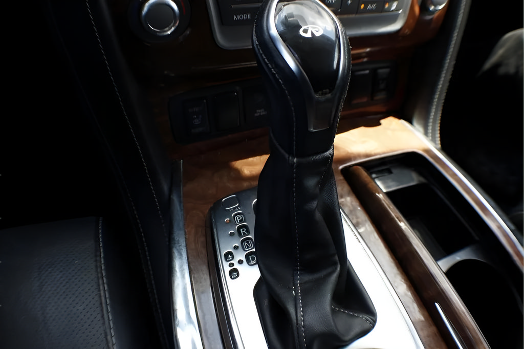 Used 2018 INFINITI QX80 2WD w/ Driver Assistance Package image 31