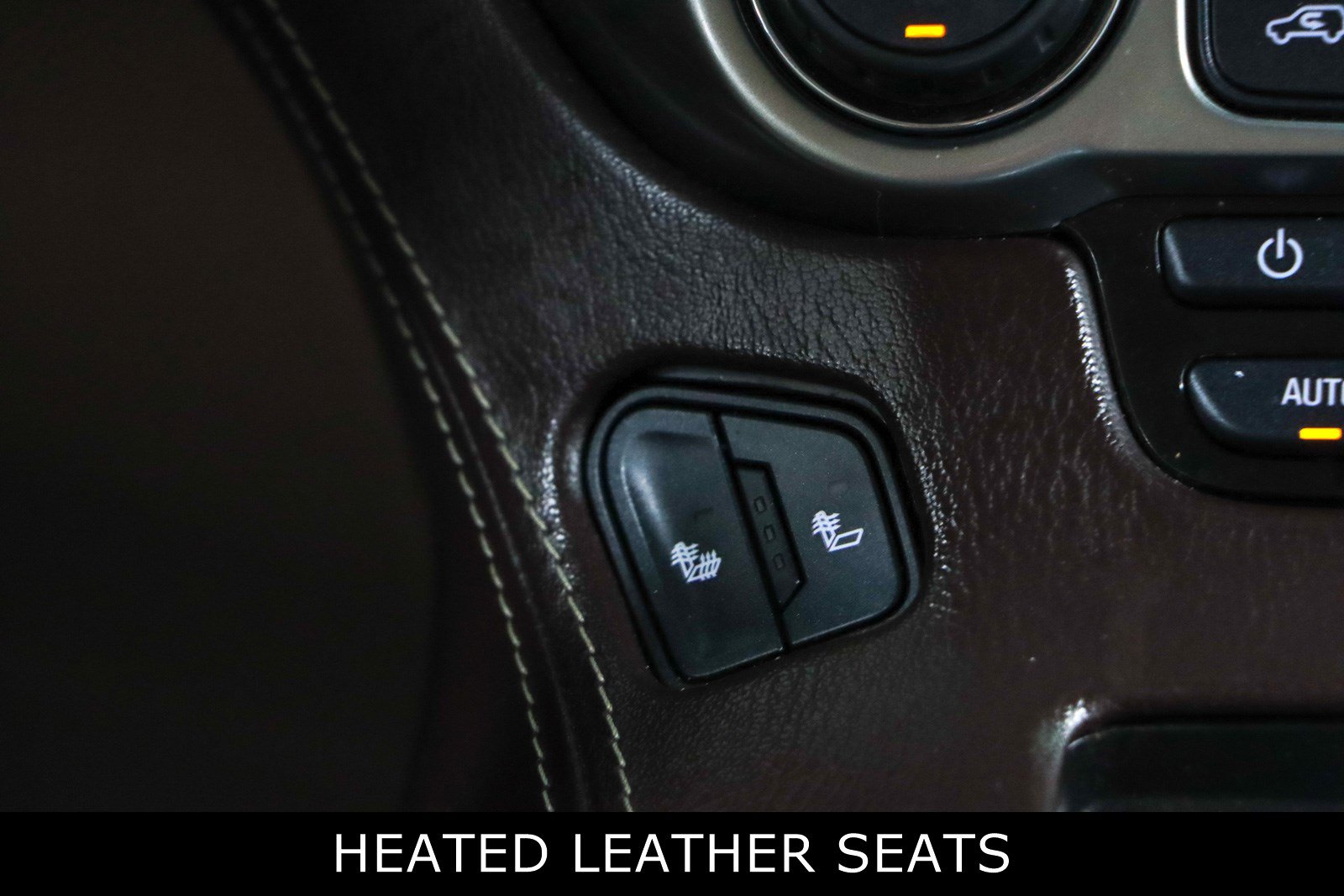 Used 2018 Chevrolet Suburban LT image 22