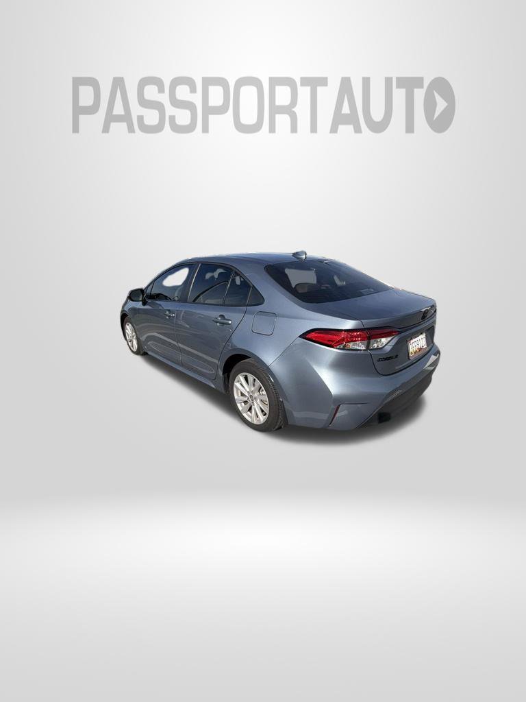 Used 2026 Toyota Corolla LE w/ LE Premium Package FWD image 6