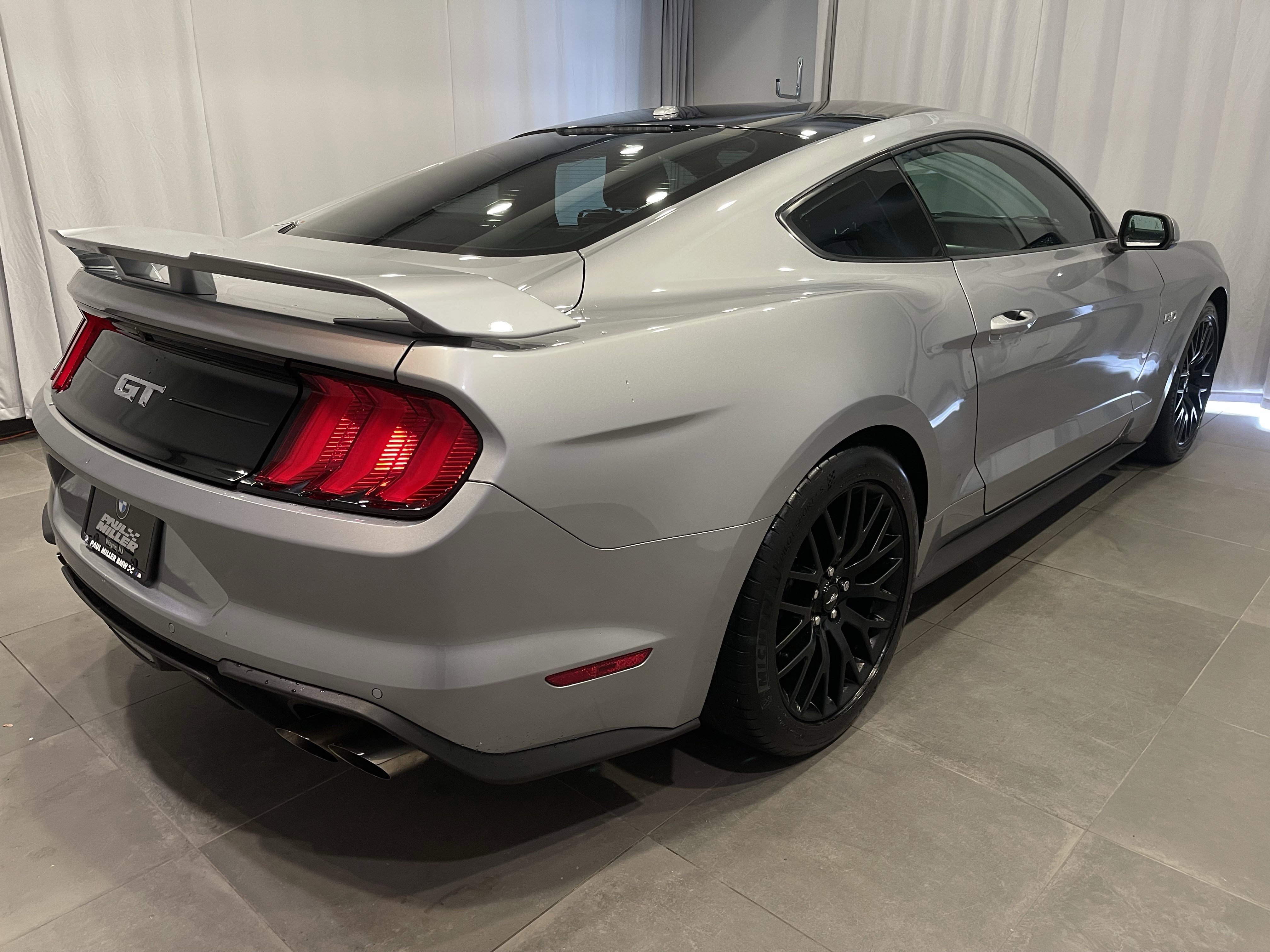 Used 2020 Ford Mustang GT Premium w/ GT Performance Package RWD image 6