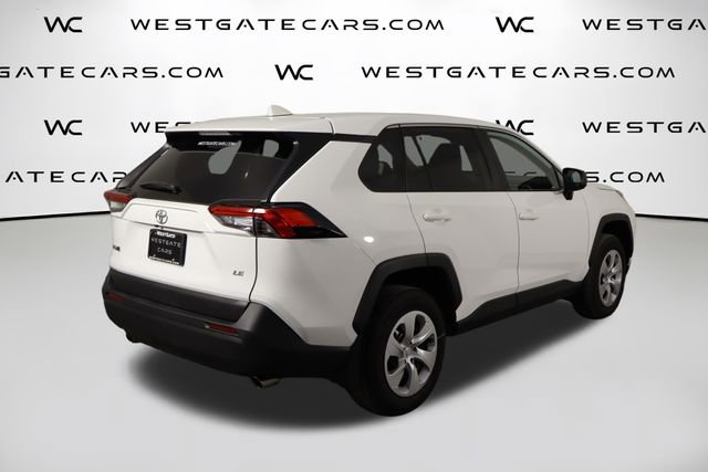 Used 2025 Toyota RAV4 LE image 43