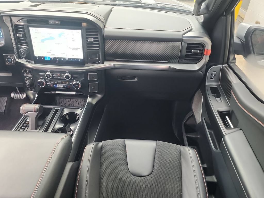 Used 2025 Ford F150 Raptor AWD/4WD image 29