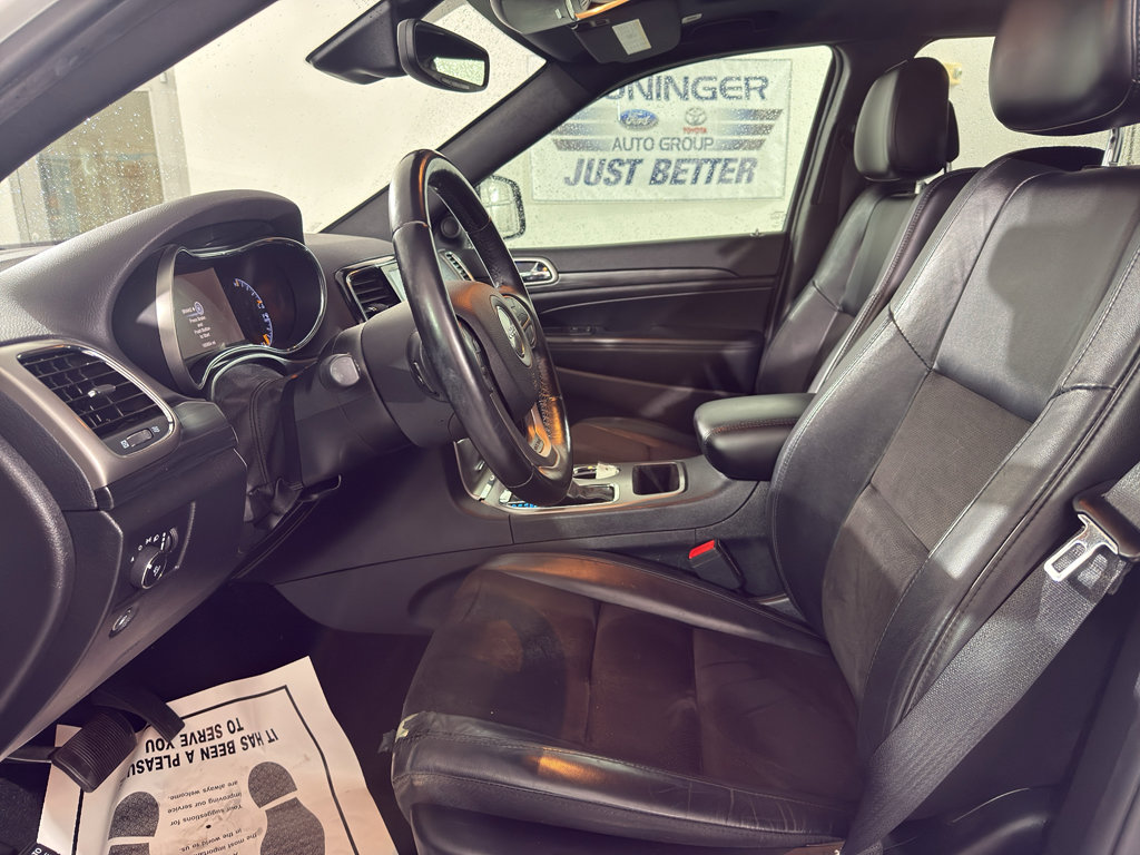 Used 2020 Jeep Grand Cherokee Altitude image 16