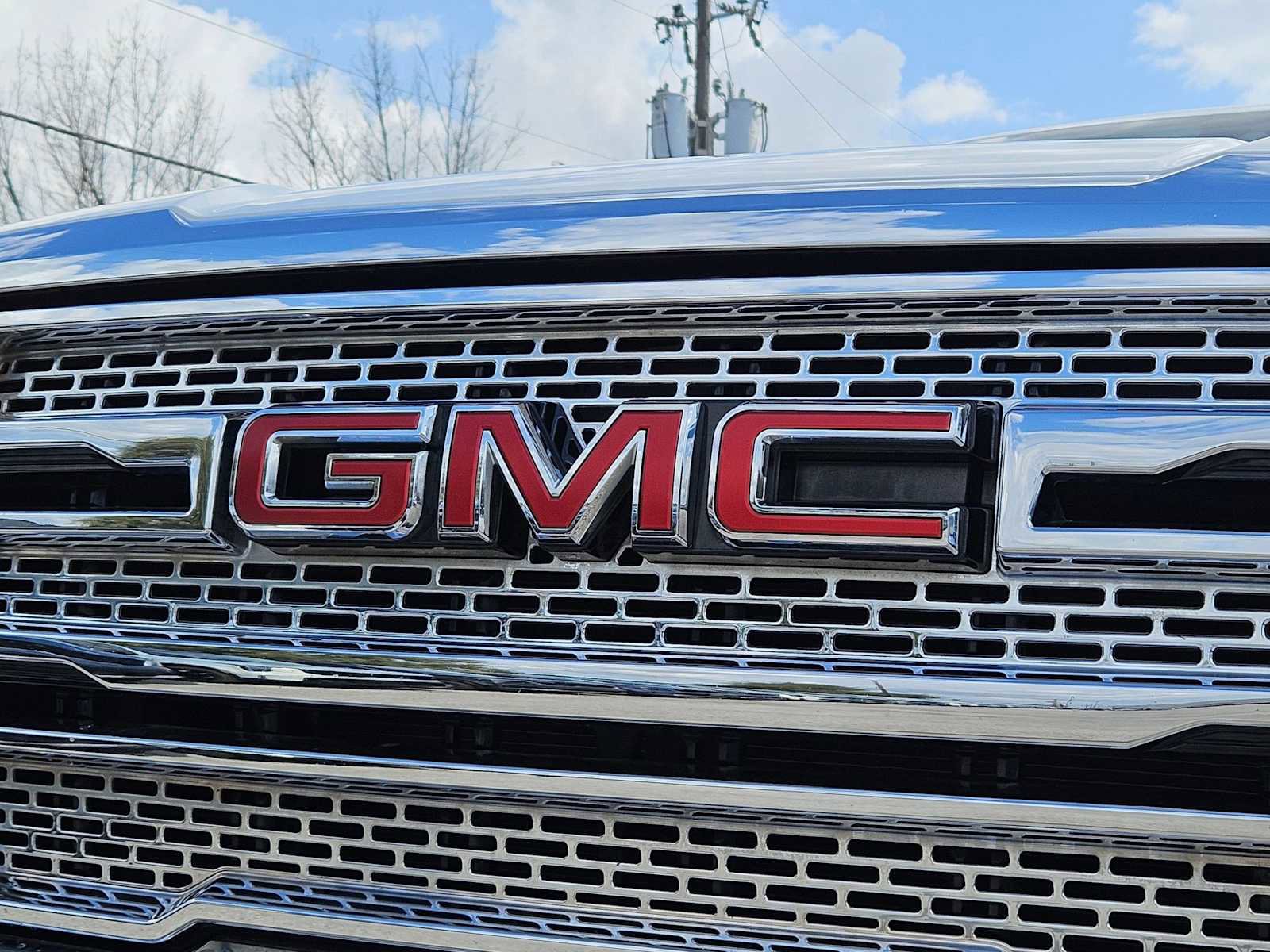 Used 2021 GMC Yukon SLT image 12