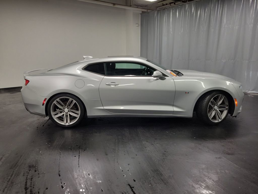 Used 2018 Chevrolet Camaro LT w/ RS Package image 10