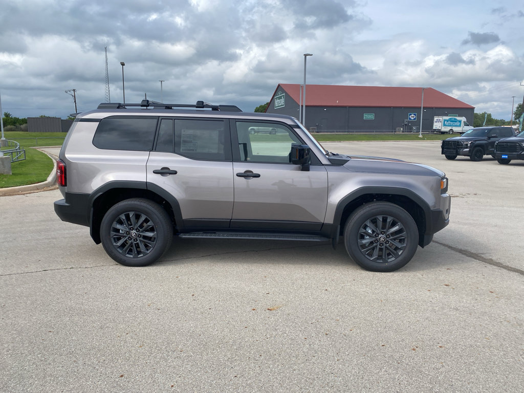 New 2026 Toyota Land Cruiser AWD/4WD image 8