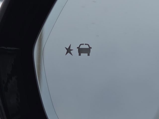 Used 2020 Chevrolet Blazer LT image 9