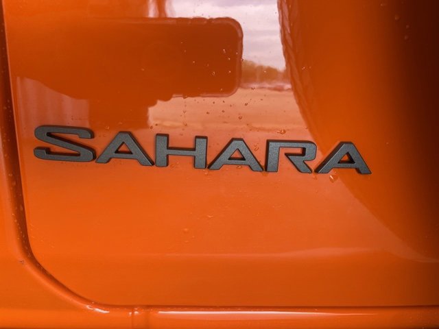 New 2025 Jeep Wrangler Sahara w/ Technology Group image 37