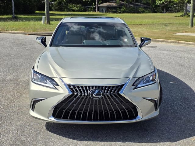 Used 2025 Lexus ES 350 w/ Premium Package image 2