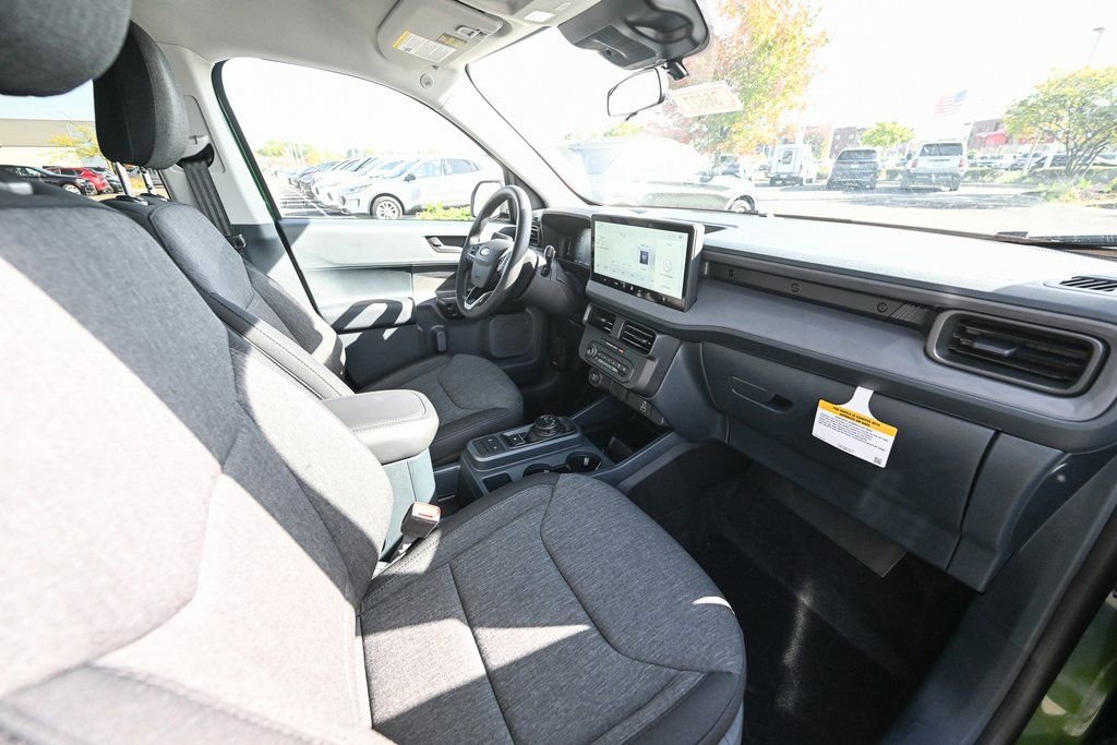 New 2025 Ford Maverick XLT w/ Black Appearance Package image 20