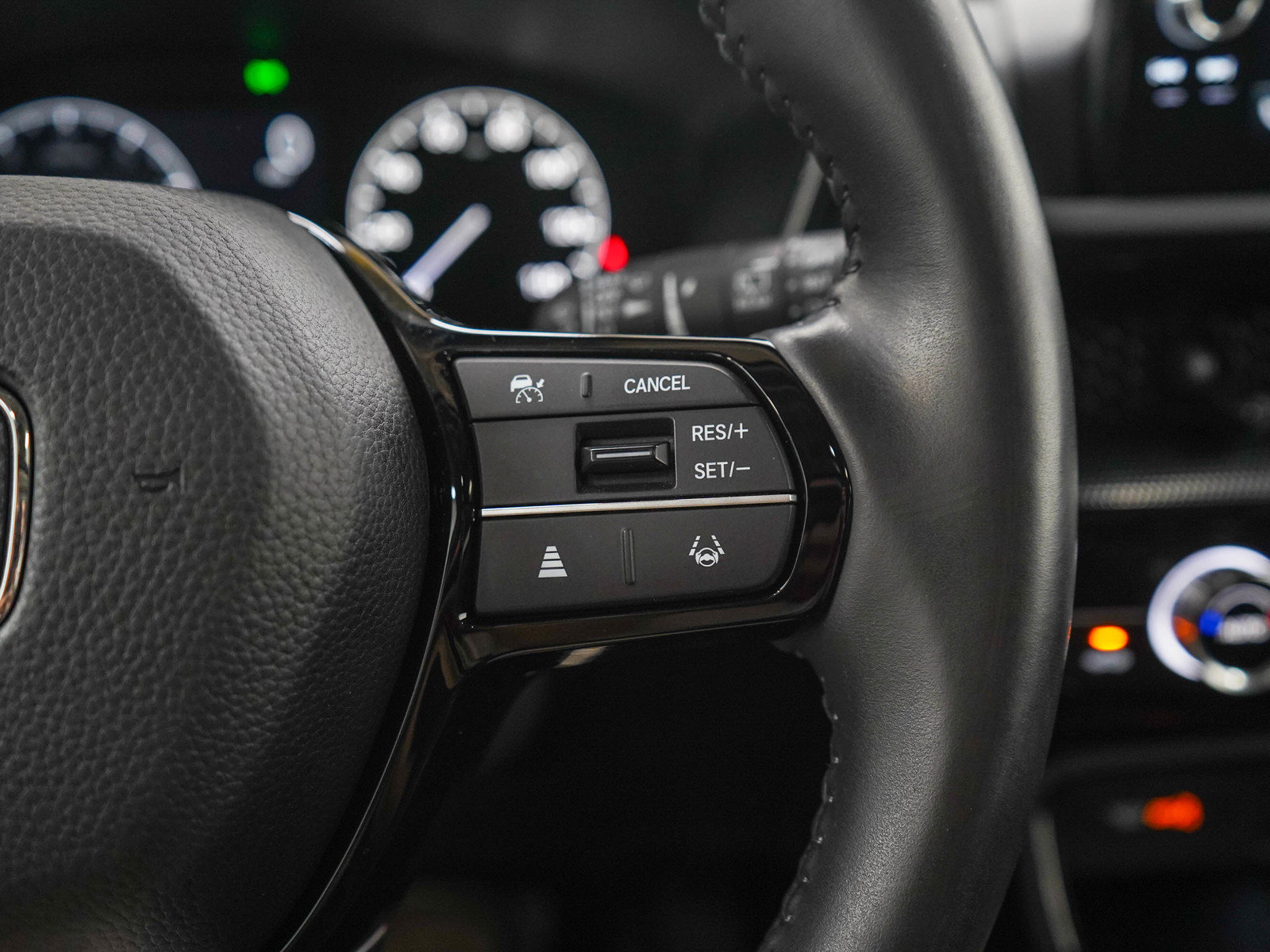 Used 2024 Honda CR-V EX-L image 26