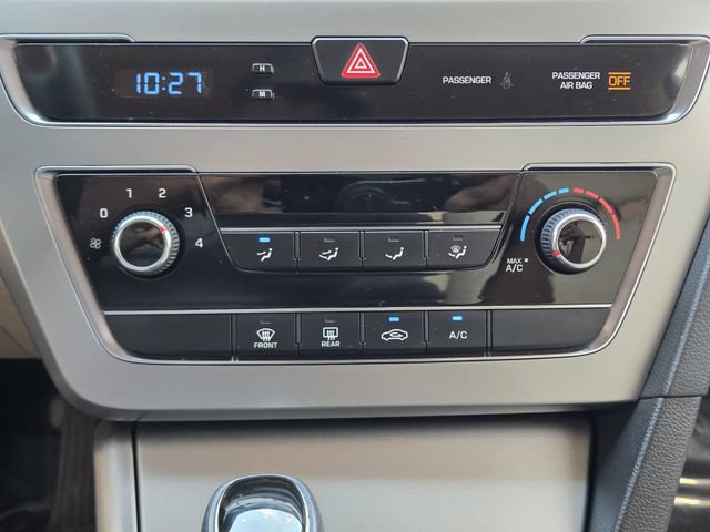 Used 2015 Hyundai Sonata SE FWD image 18