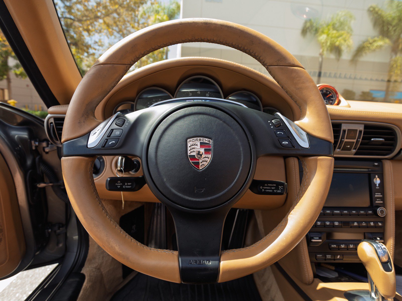 Used 2011 Porsche 911 Carrera RWD image 18