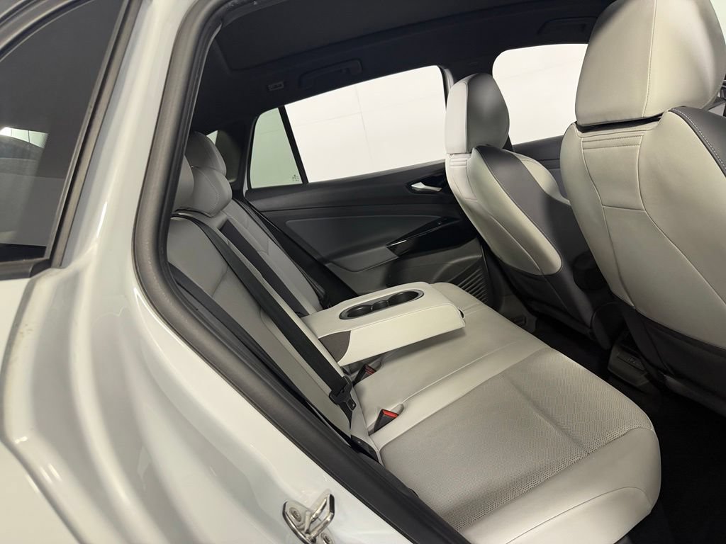 Used 2022 Volkswagen ID.4 Pro S RWD image 30