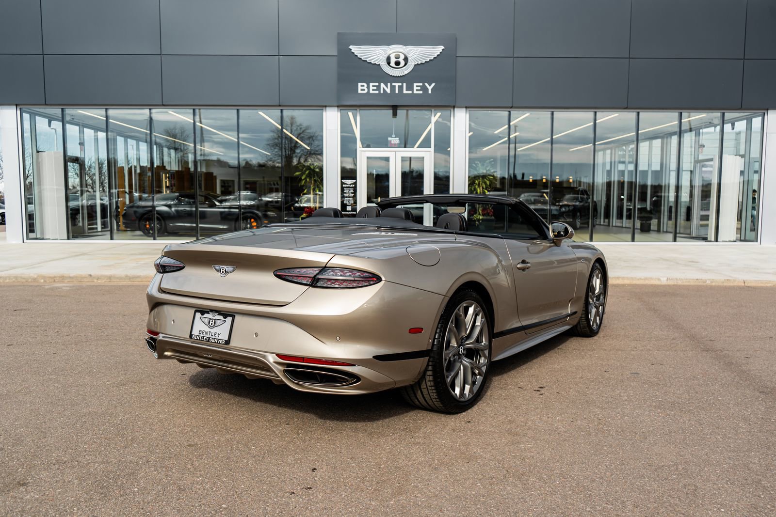 Used 2025 Bentley Continental GT Speed image 3