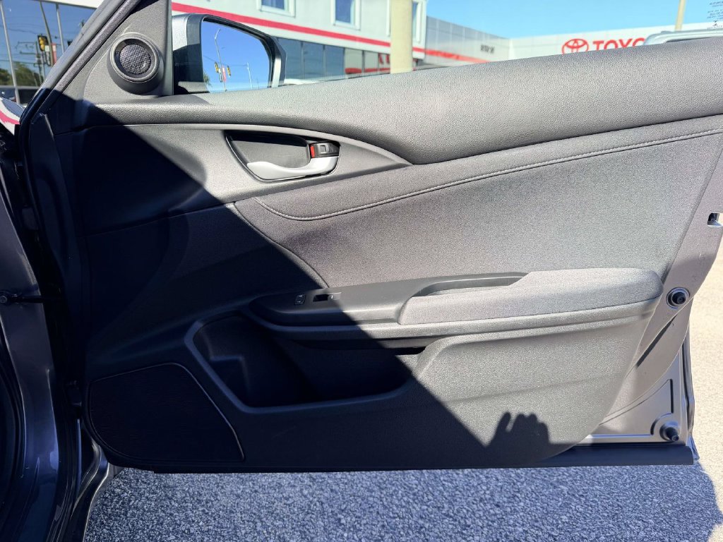 Used 2020 Honda Insight EX image 11