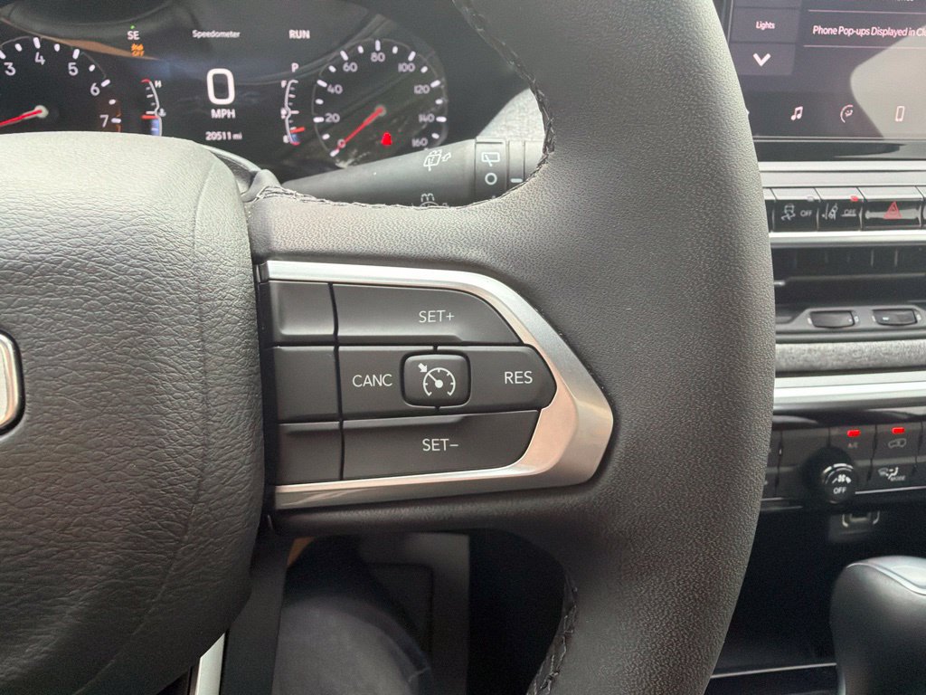 Used 2025 Jeep Compass Latitude AWD/4WD image 22