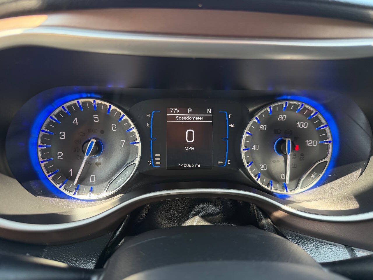 Used 2018 Chrysler Pacifica Touring-L FWD image 20