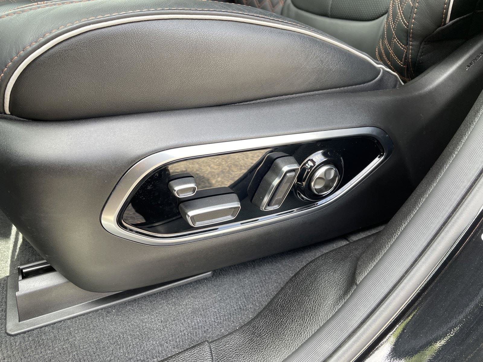 Used 2025 Jeep Grand Cherokee Summit w/ Adv Protech Group IV AWD/4WD image 12