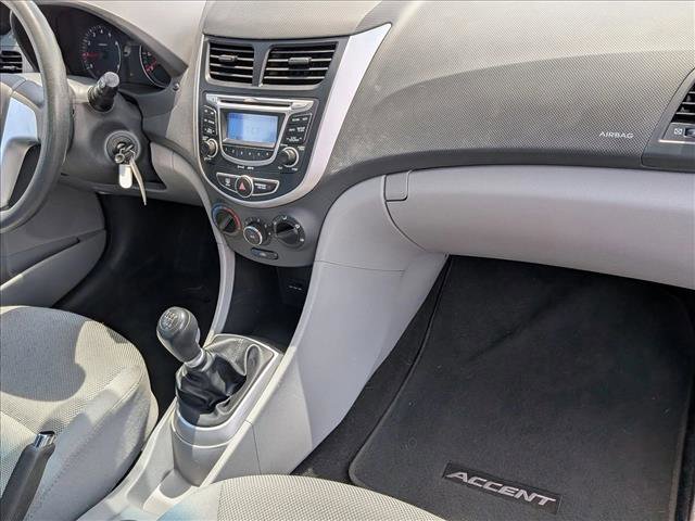 Used 2012 Hyundai Accent GLS w/ Comfort Pkg 2 FWD image 19