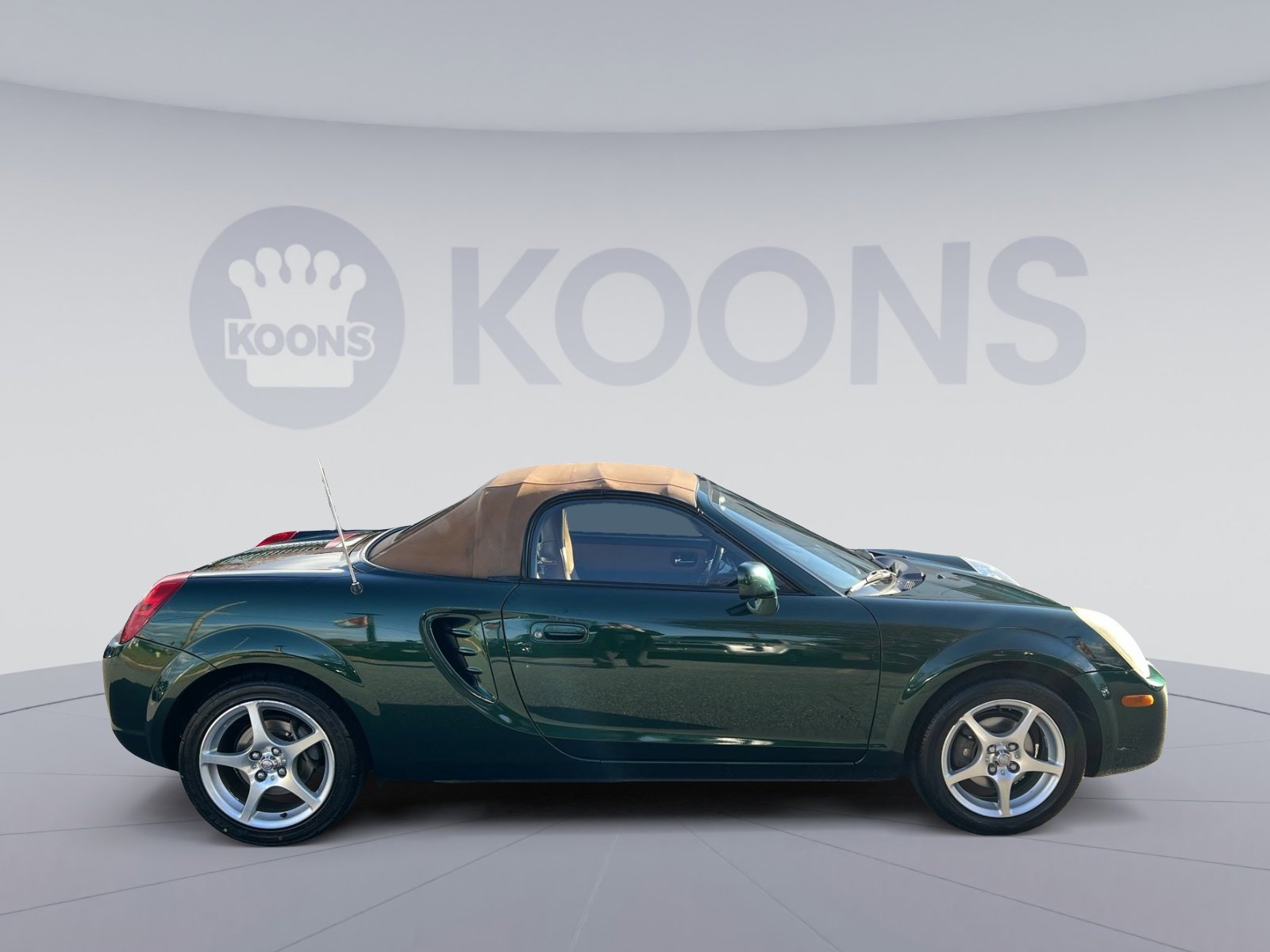 Used 2003 Toyota MR2 Base image 8