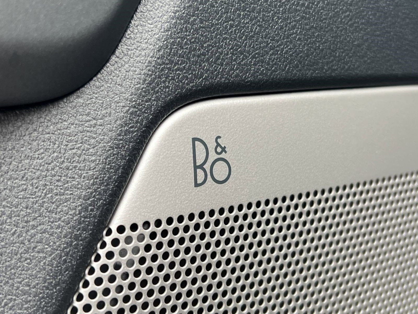 Used 2024 Ford F250 Lariat w/ Lariat Ultimate Package image 23