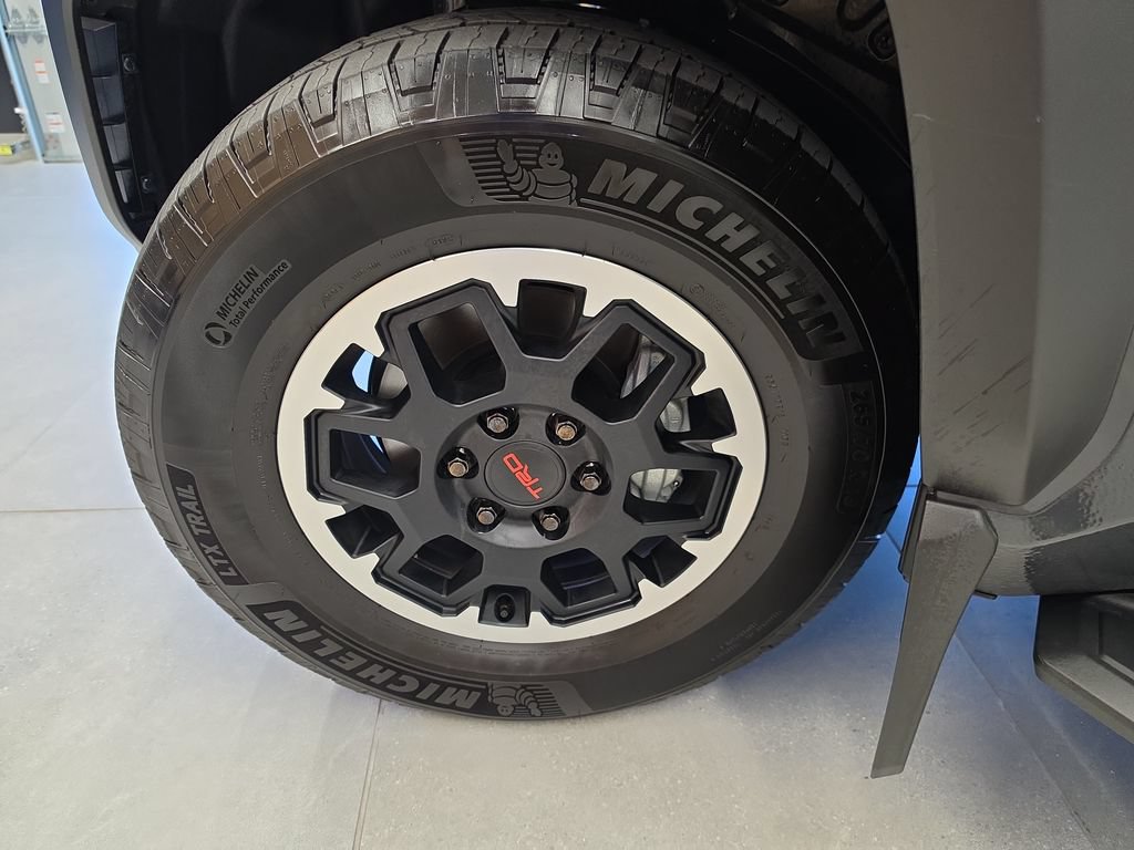 Used 2026 Toyota 4Runner TRD Off-Road Premium w/ Tow Technology Package AWD/4WD image 36
