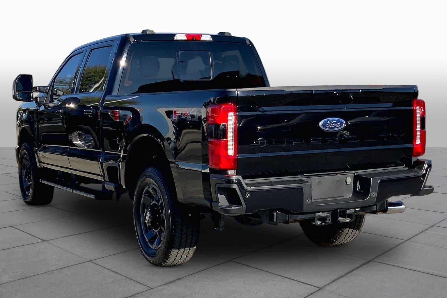 Used 2024 Ford F250 XLT w/ XLT Premium Package AWD/4WD image 12