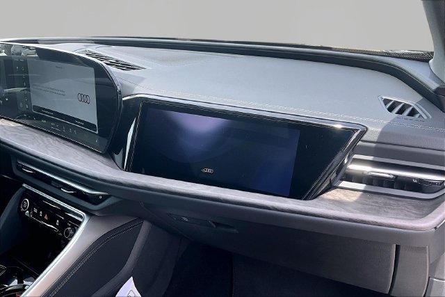 New 2026 Audi Q5 Premium Plus AWD/4WD image 16