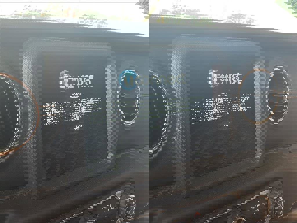 Used 2021 Jeep Gladiator Overland image 19