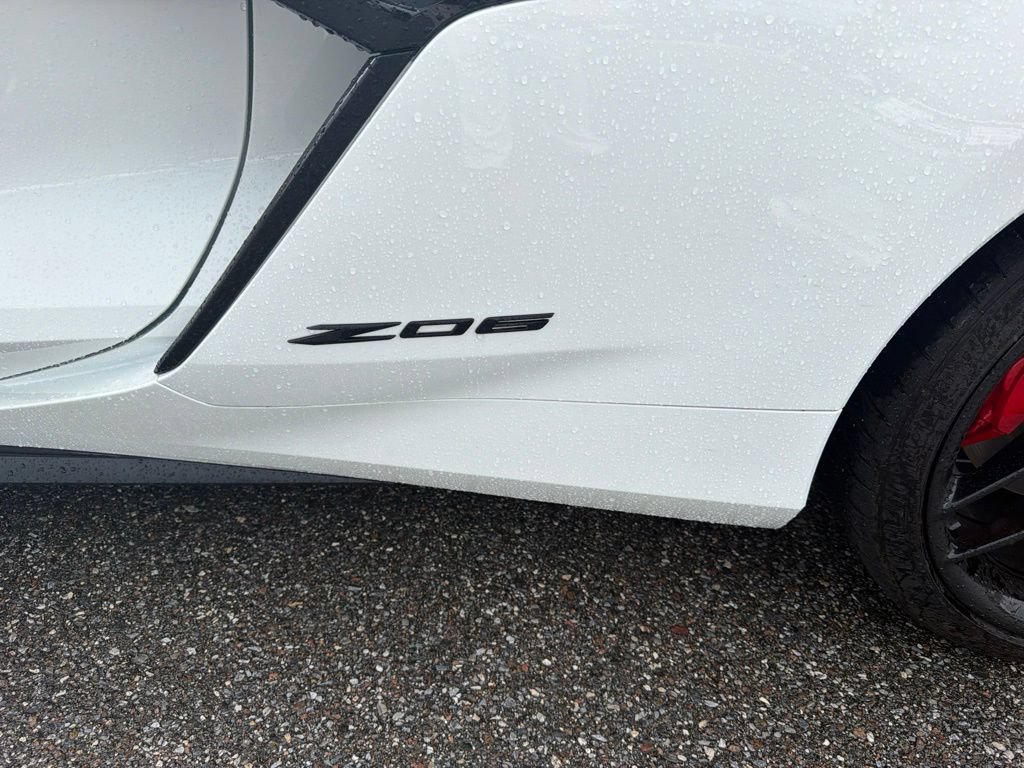 Used 2026 Chevrolet Corvette Z06 RWD image 10