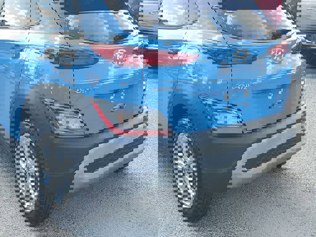 Used 2022 Hyundai Kona SEL w/ Convenience Package image 8