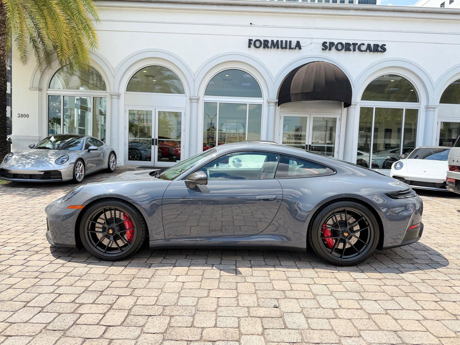 Used 2026 Porsche 911 Carrera 4 GTS AWD/4WD image 21