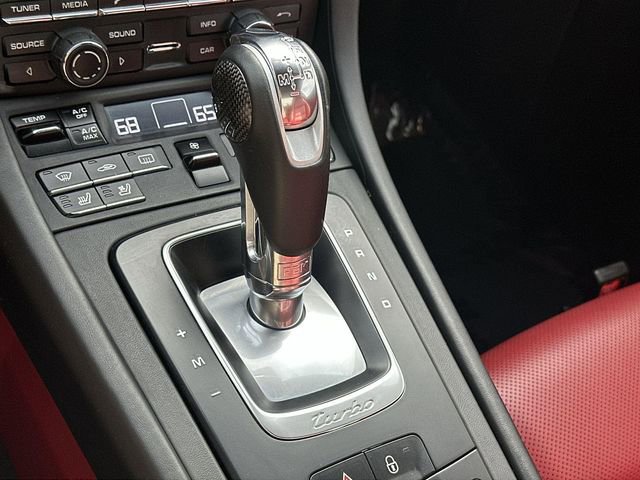 Used 2014 Porsche 911 Turbo S image 15