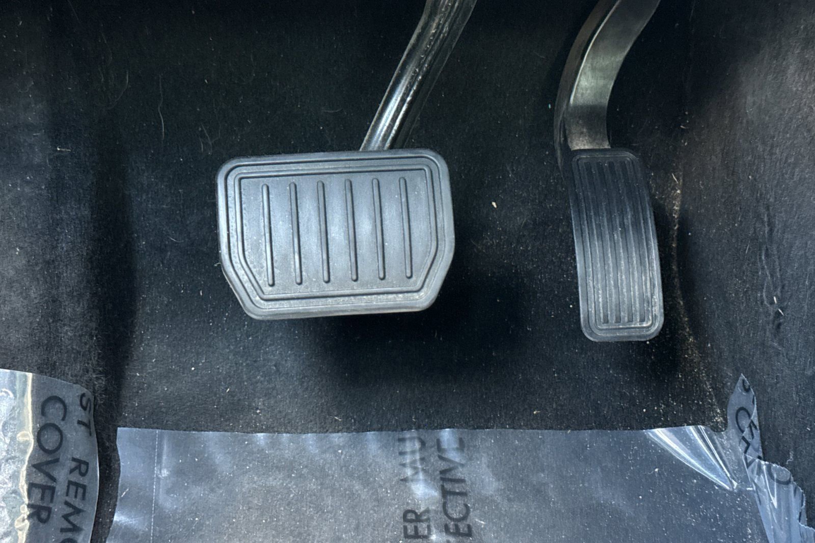 Used 2023 Tesla Model 3 Standard Range image 40