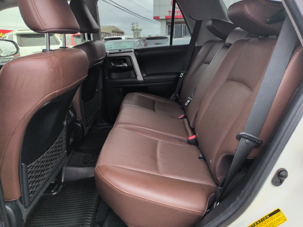 Used 2022 Toyota 4Runner Limited AWD/4WD image 25