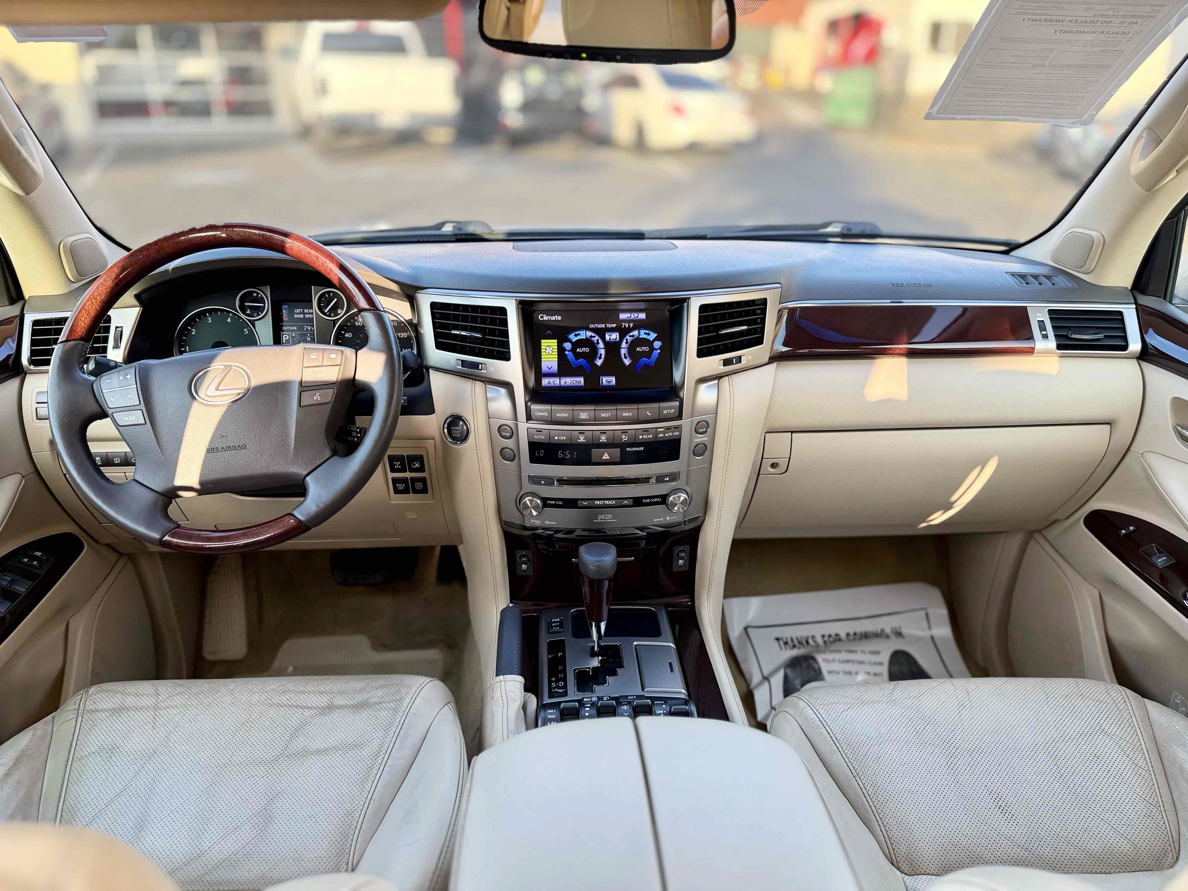 Used 2013 Lexus LX 570 4WD w/ Luxury Pkg image 30