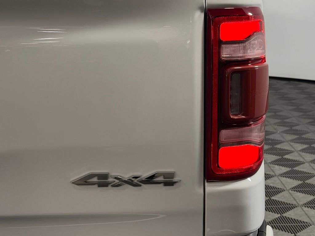 Used 2024 RAM 1500 Limited AWD/4WD image 15