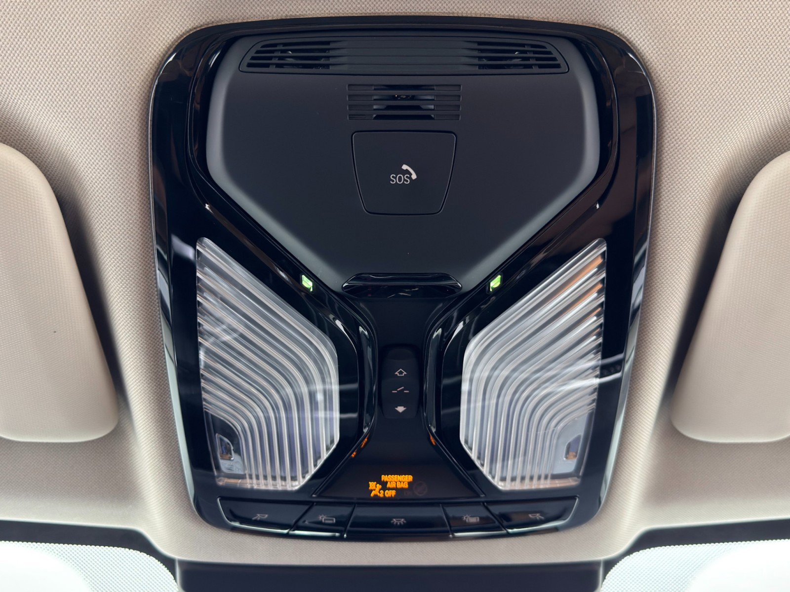 Used 2023 BMW X7 xDrive40i w/ Premium Package image 35