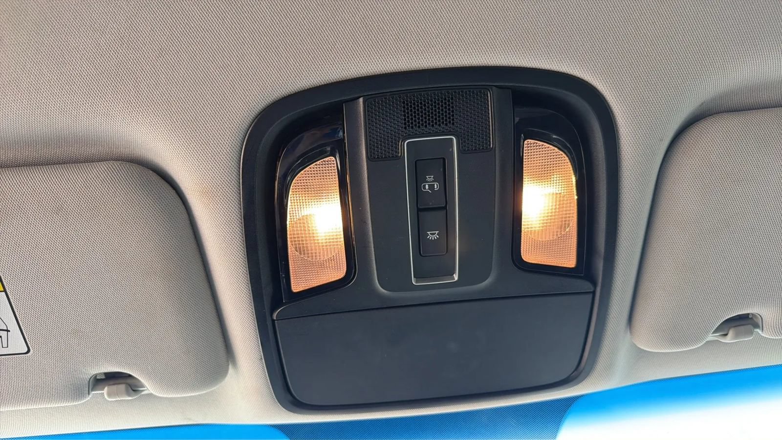 Used 2020 Kia Sorento LX FWD image 21