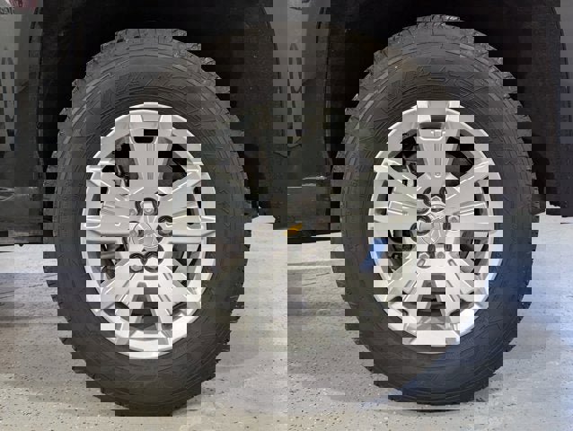 Used 2022 Chevrolet Colorado LT w/ LT Convenience Package image 42