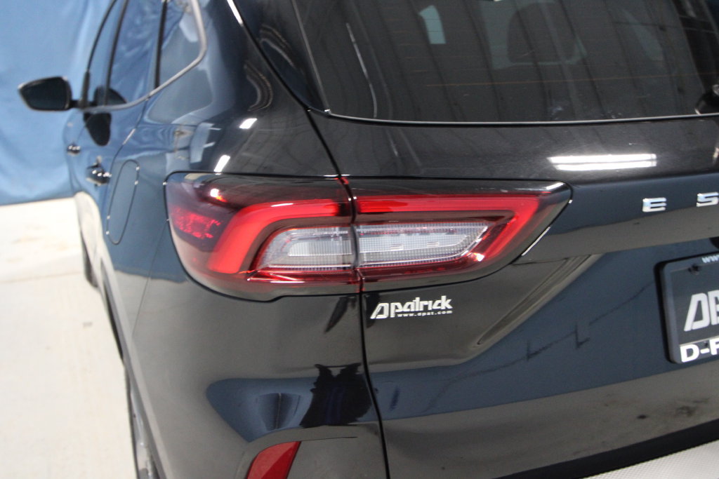 Used 2025 Ford Escape ST-Line Select AWD/4WD image 33