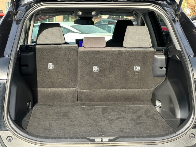 Certified 2025 Toyota RAV4 XLE AWD/4WD image 27
