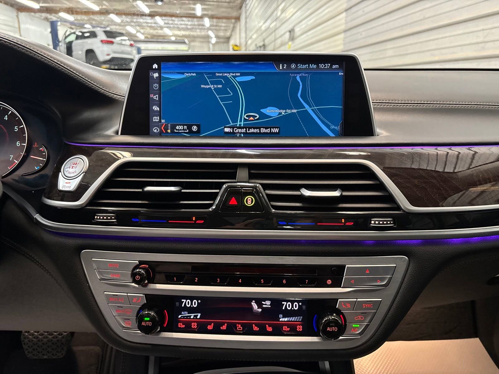 Used 2018 BMW 750i xDrive AWD/4WD image 19