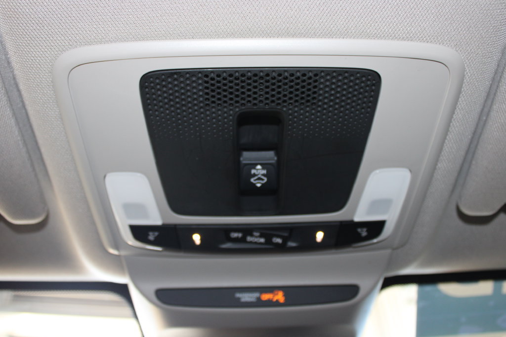 Used 2023 Honda HR-V EX-L image 24