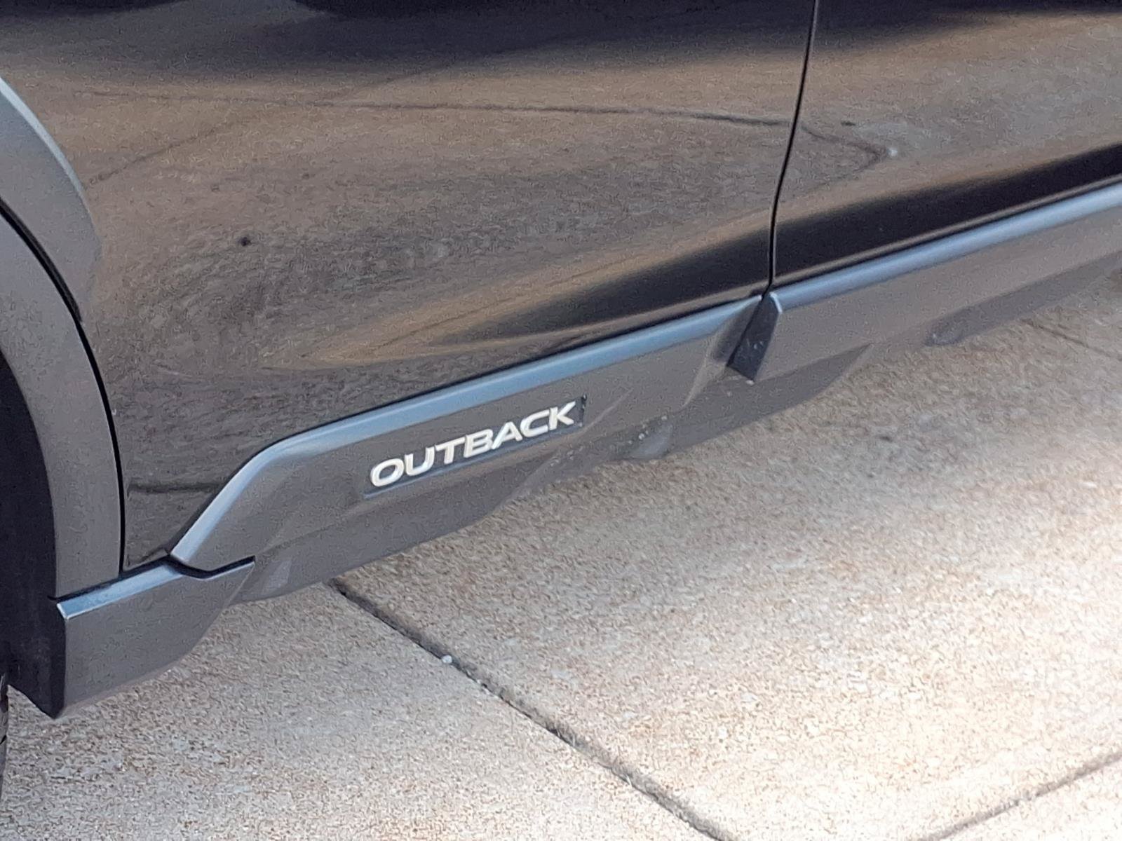 Used 2025 Subaru Outback Limited AWD/4WD image 23