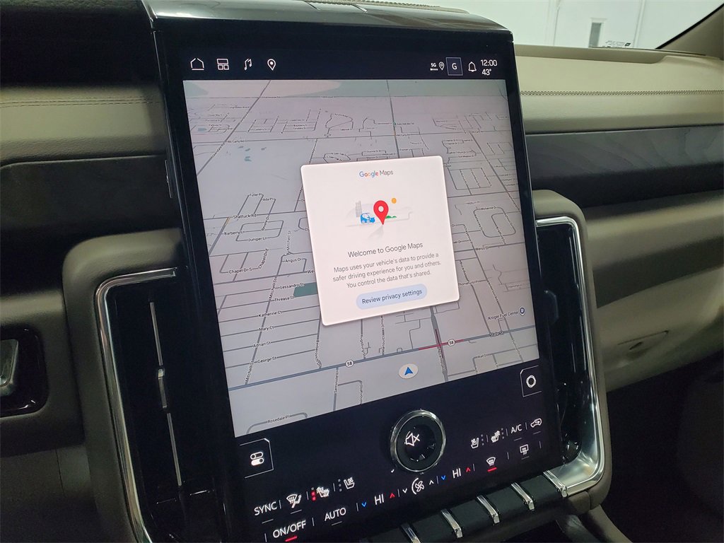 New 2026 GMC Yukon XL Denali w/ LPO, Floor Liner Package image 23