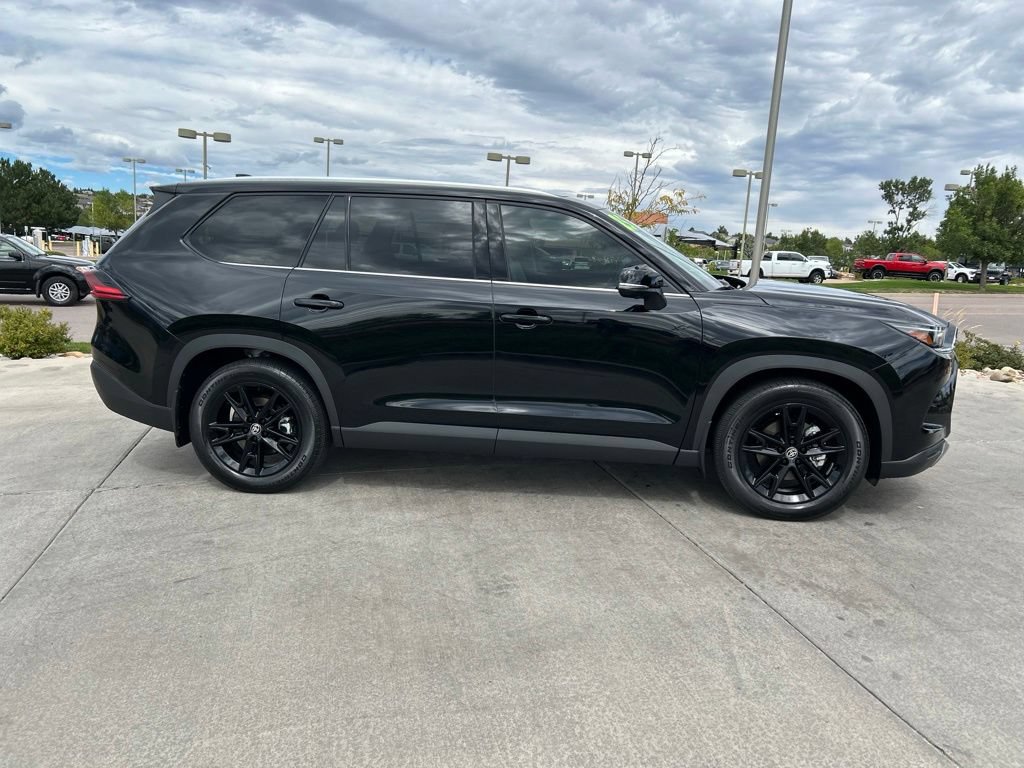 Used 2025 Toyota Grand Highlander AWD Hybrid image 9