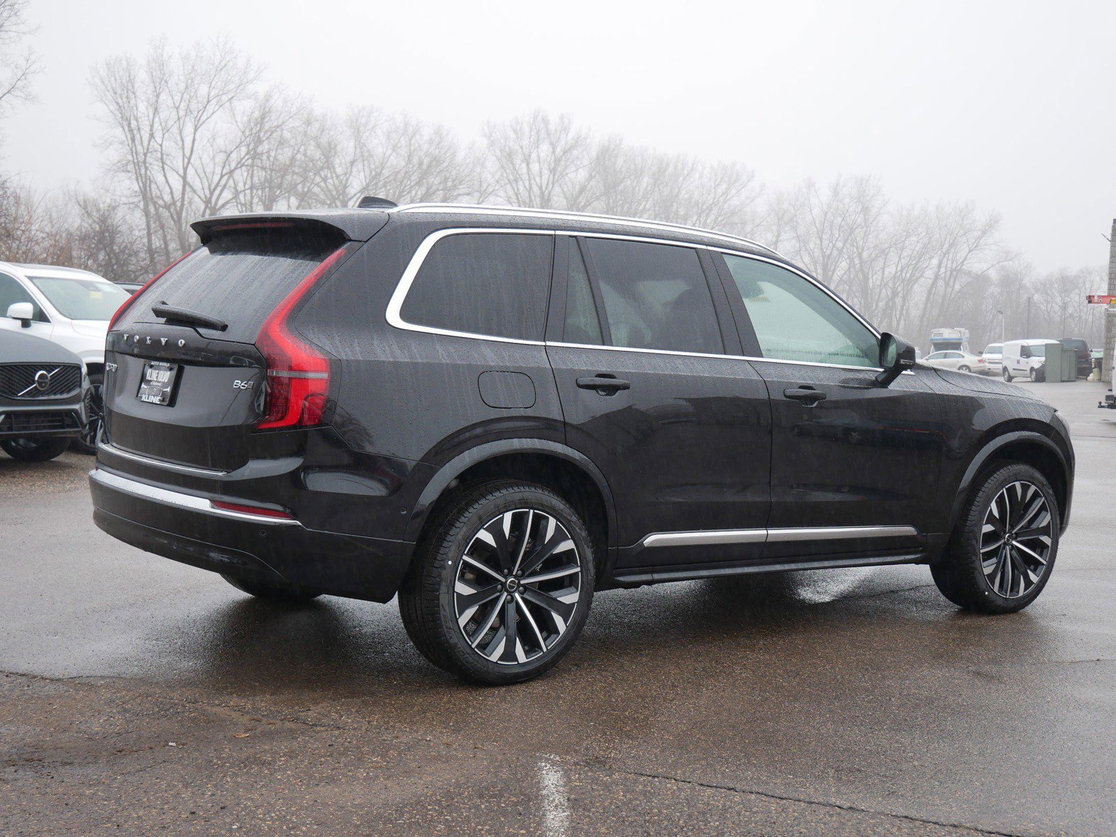 New 2026 Volvo XC90 B6 Plus w/ Protection Package Premier image 3
